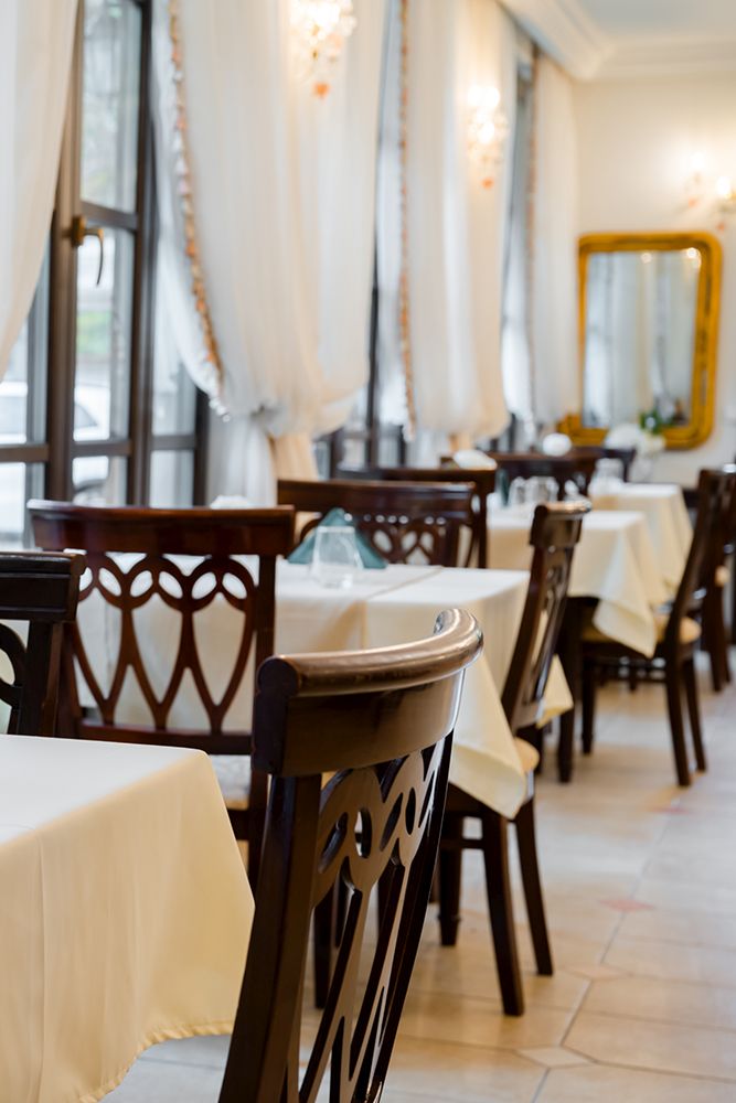 Organizare evenimente Timisoara | Evenimente private Timisoara | Evenimente corporate Timisoara | Sala evenimente Timisoara | Restaurant in Timisoara | Cazare Timisoara | Sala evenimente Timisoara | Organizare Nunti Timisoara | Royal Events Timisoara